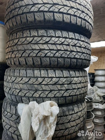 Yokohama Geolandar A/T G011 275/65 R18