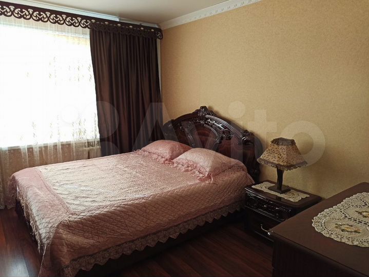 2-к. квартира, 54 м², 3/5 эт.