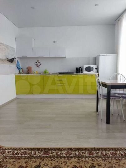 2-к. квартира, 54 м², 3/5 эт.