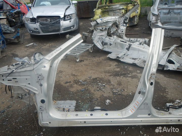 Б/У Б/У Порог со стойкой левый, Subaru