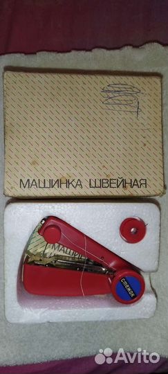 Ручная швейная машинка Стежок