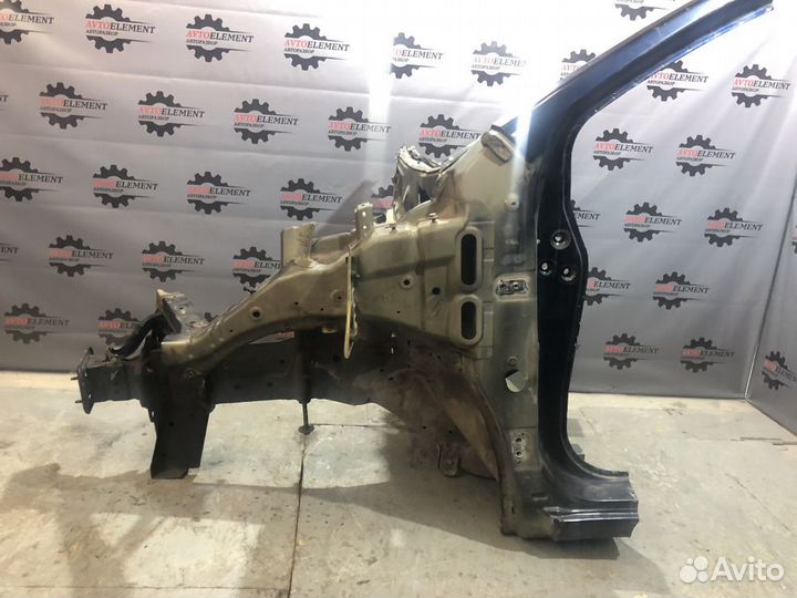 Четверть передняя левая Nissan Note E11