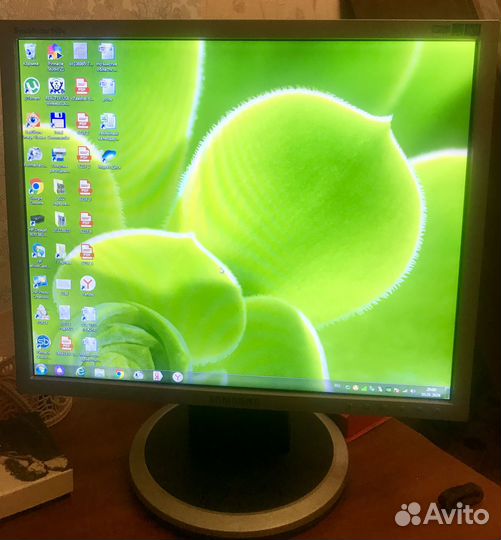 Монитор б/у Samsung SyncMaster 940n