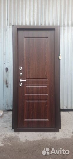 Дверь Терма Дуб