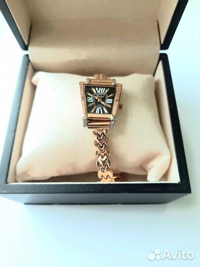 Золотые часы ника