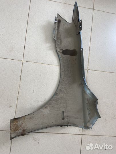 Крыло переднее правое lancer 10