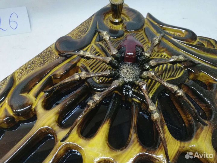 Нарды ручной работы со стеклом с пауками