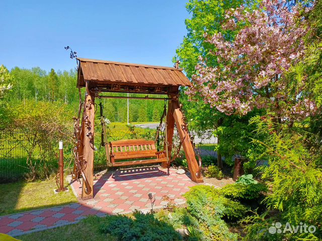 Садовые качели из дерева