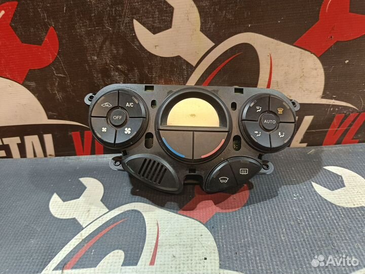 Блок управления климатом Ford Focus 1