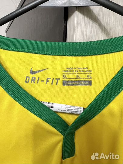 Футболка сборной Бразилии