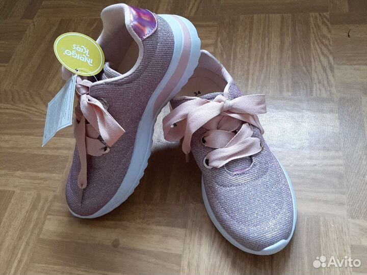Обувь для девочки