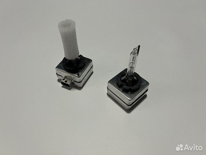 Лампа D3S ксенон новая производитель osram 5000 K