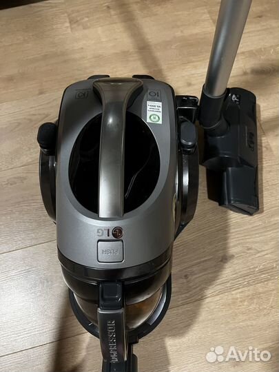 Пылесос с контейнером