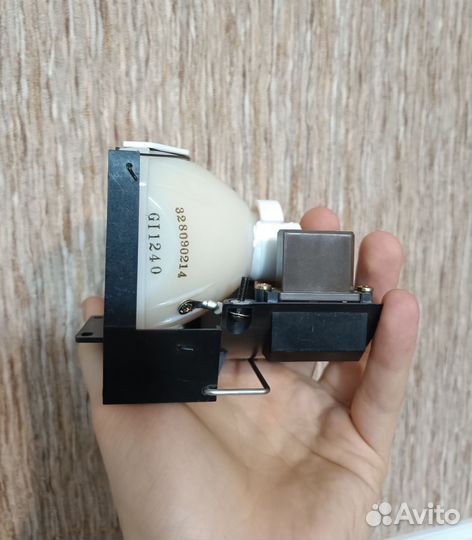 Лампа для проектора VLT-X300LP новая