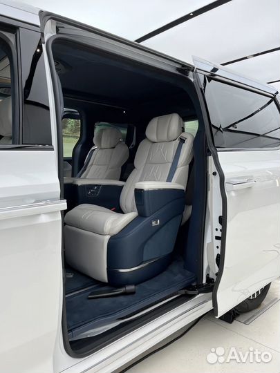 Zeekr 009 789 л.с. AT, 2024, 1 007 км