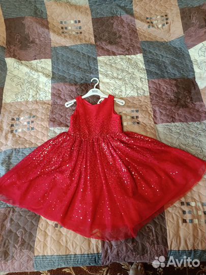 Платье нарядное 122