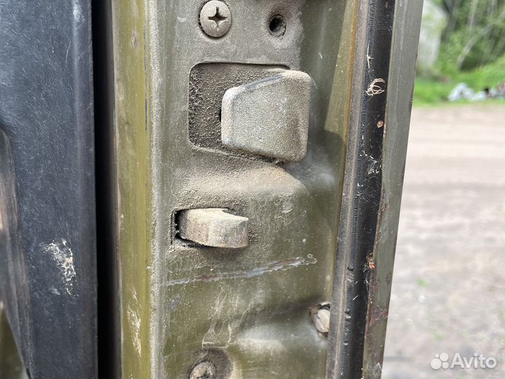 Дверь камаз 4310