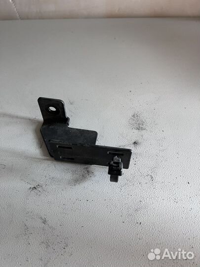 Кронштейн бампера Scania 6 2472842