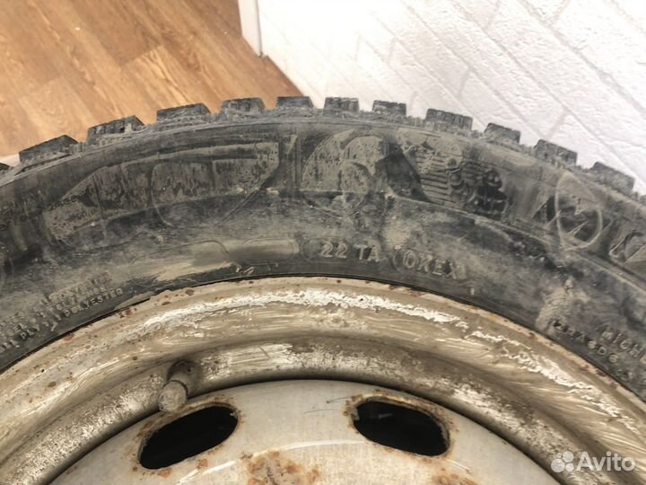 Колеса r15 с зимними шинами Michelen x-ice north 4