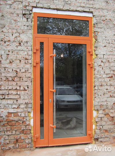 Остекление балконов под ключ