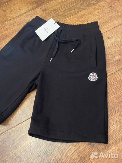 Шорты M.O.N.C.L.E.R