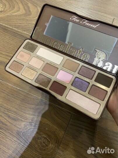 Палетка теней Too Faced - Chocolate Bar Eye