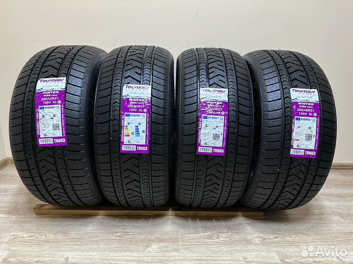 Tourador Winter Pro TSU1 285/40 R21 109W