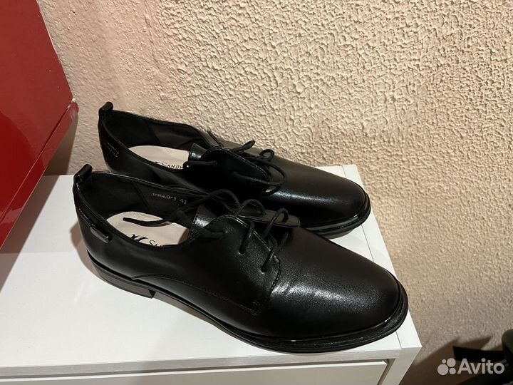 Полуботинки новые