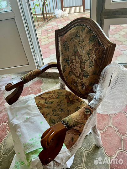 Кресло стул ретро
