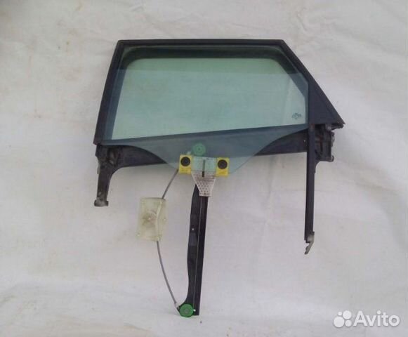 Стекло двери заднее левое Audi A4 B8 2007-2015
