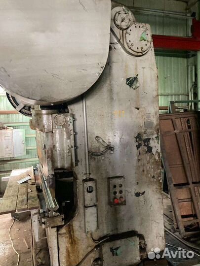 Пресс листогибочный кривошипный И1330