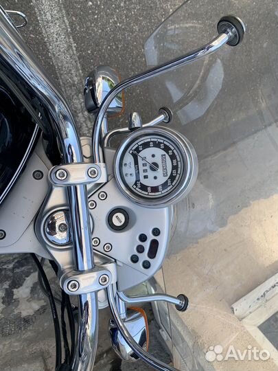 Продам мотоцикл BMW r1200c