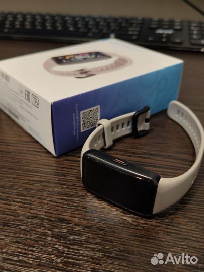 Смарт часы honor band 6