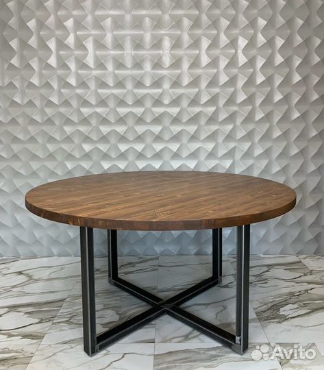 Круглый обеденный стол Лофт