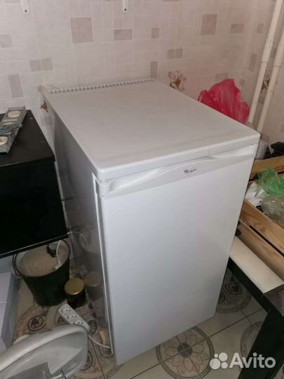 Холодильник Whirlpool
