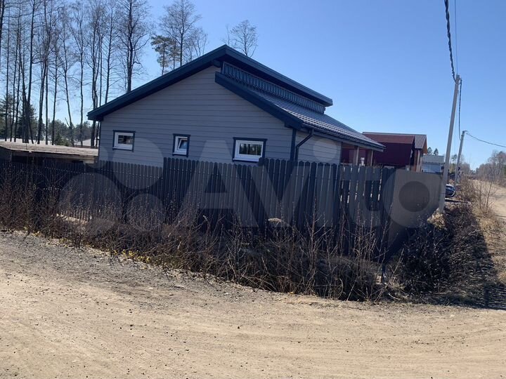 Коттедж 105 м² на участке 8 сот.