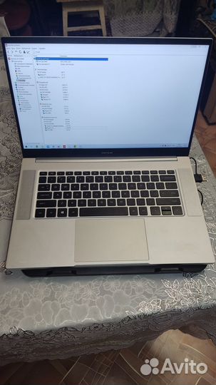 Ноутбук игровой Maibenben T537 (zmdream artbook a)