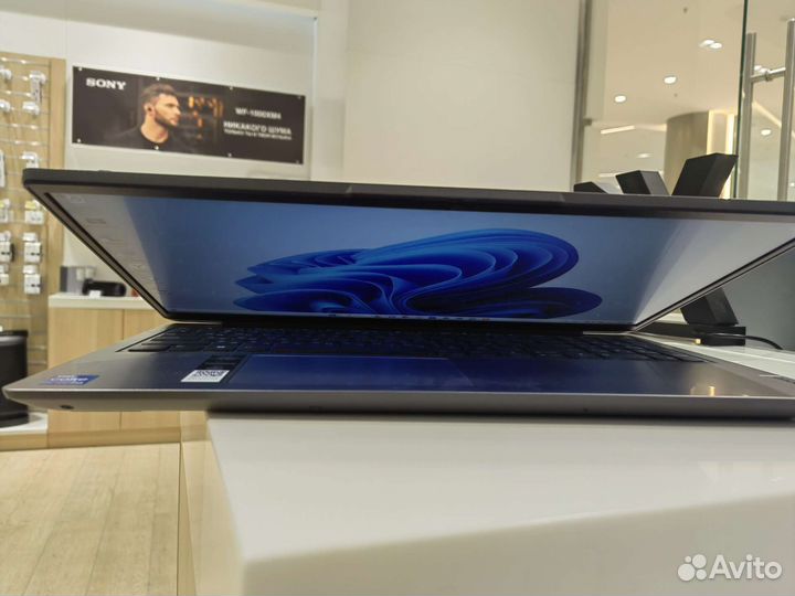 Ноутбук Lenovo Ideapad 3 15IAU7