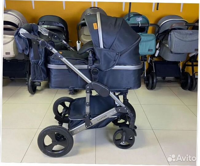 Коляска складывающаяся