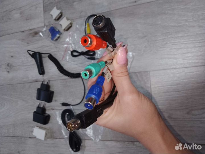 Кабели, адаптеры, провода, зарядки, тюльпаны