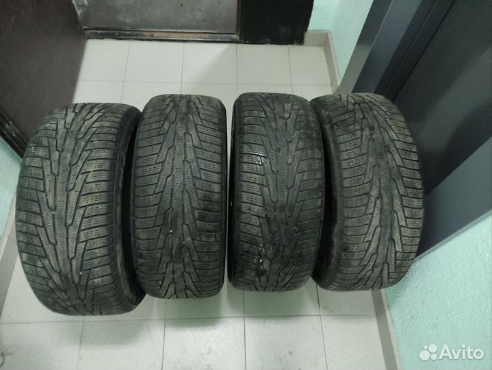 Nokian Tyres Hakkapeliitta R 245/50 R18 100R
