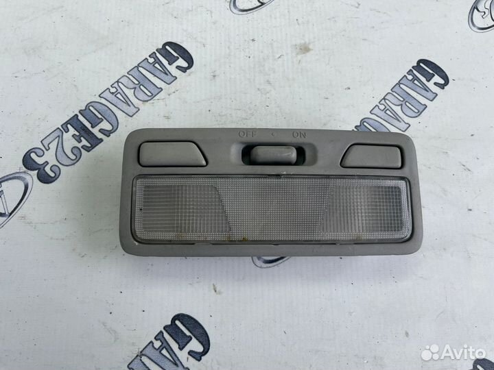 Плафон салонный mitsubishi outlander 1