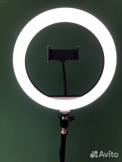Кольцевая лампа 26 см