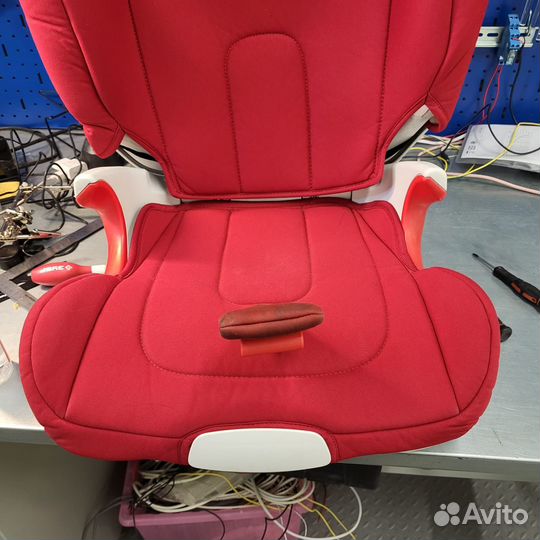 Автокресла britax romer kidfix 15-36 кг