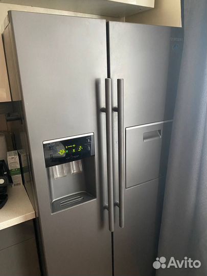 Холодильник Samsung side by side rsa1zhmh