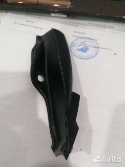 Накладка молдинга водослива Mitsubishi Grandis