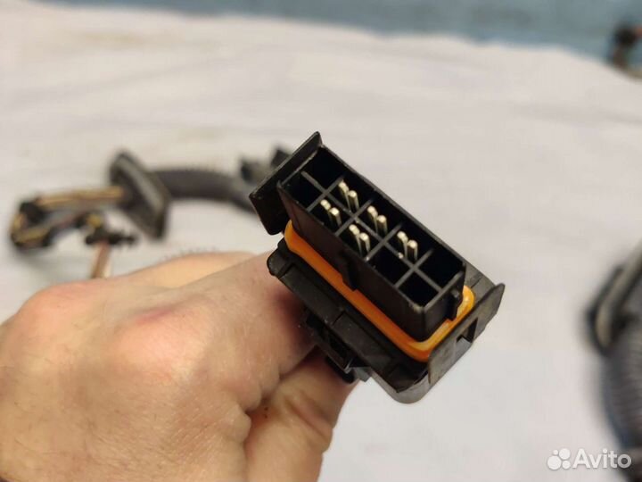 Проводка задней двери BMW X3 F25 X4 F26