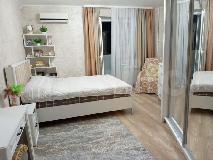 4-к. квартира, 87,6 м², 4/10 эт.