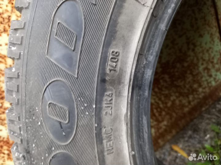 Goodyear UltraGrip 500 235/65 R17 108