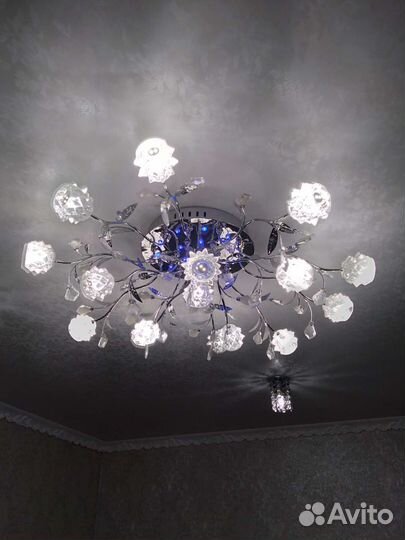 Люстра потолочная